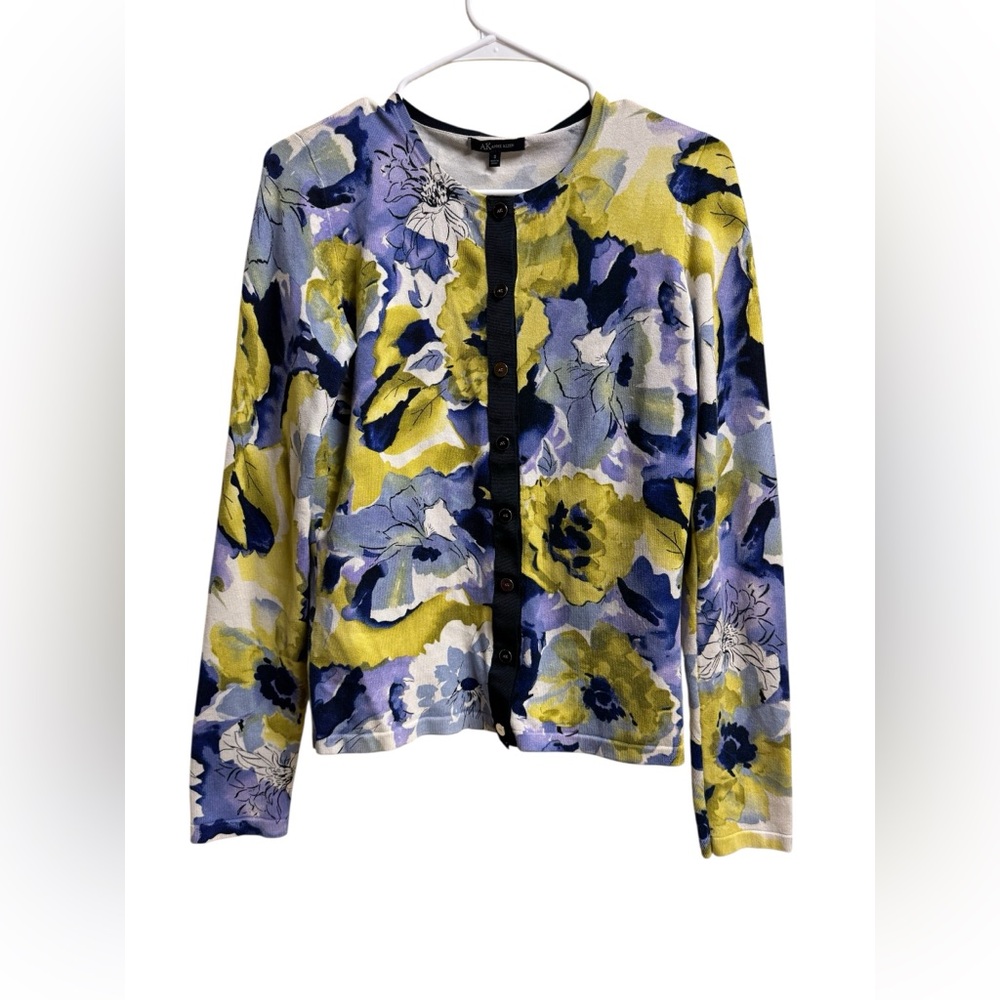 Anne Klein Silk Blend Floral Snap Button Cardigan Small

(That’s 67 characters